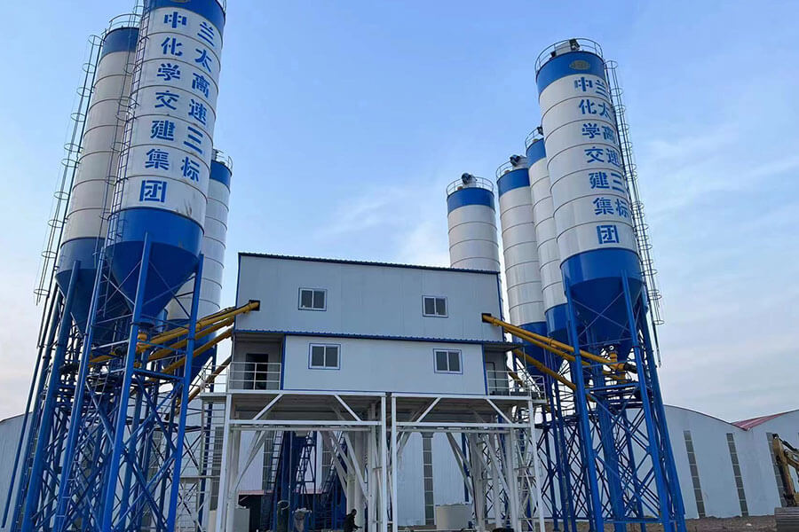 240 м³/ч бетонный завод рабочая площадка